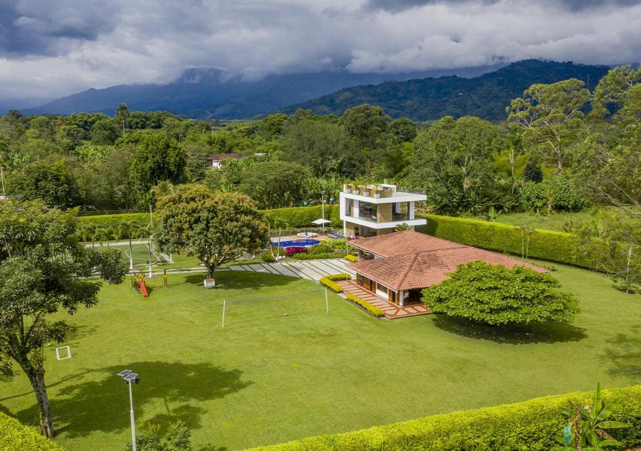 Chalet La Alemania Calarcá Exterior foto